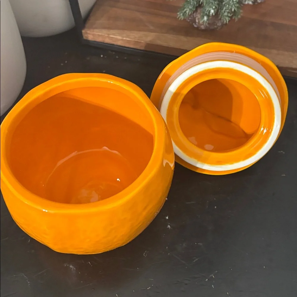 NWT Rae Dunn Ceramic Orange Tea Container - Picture 4 of 4